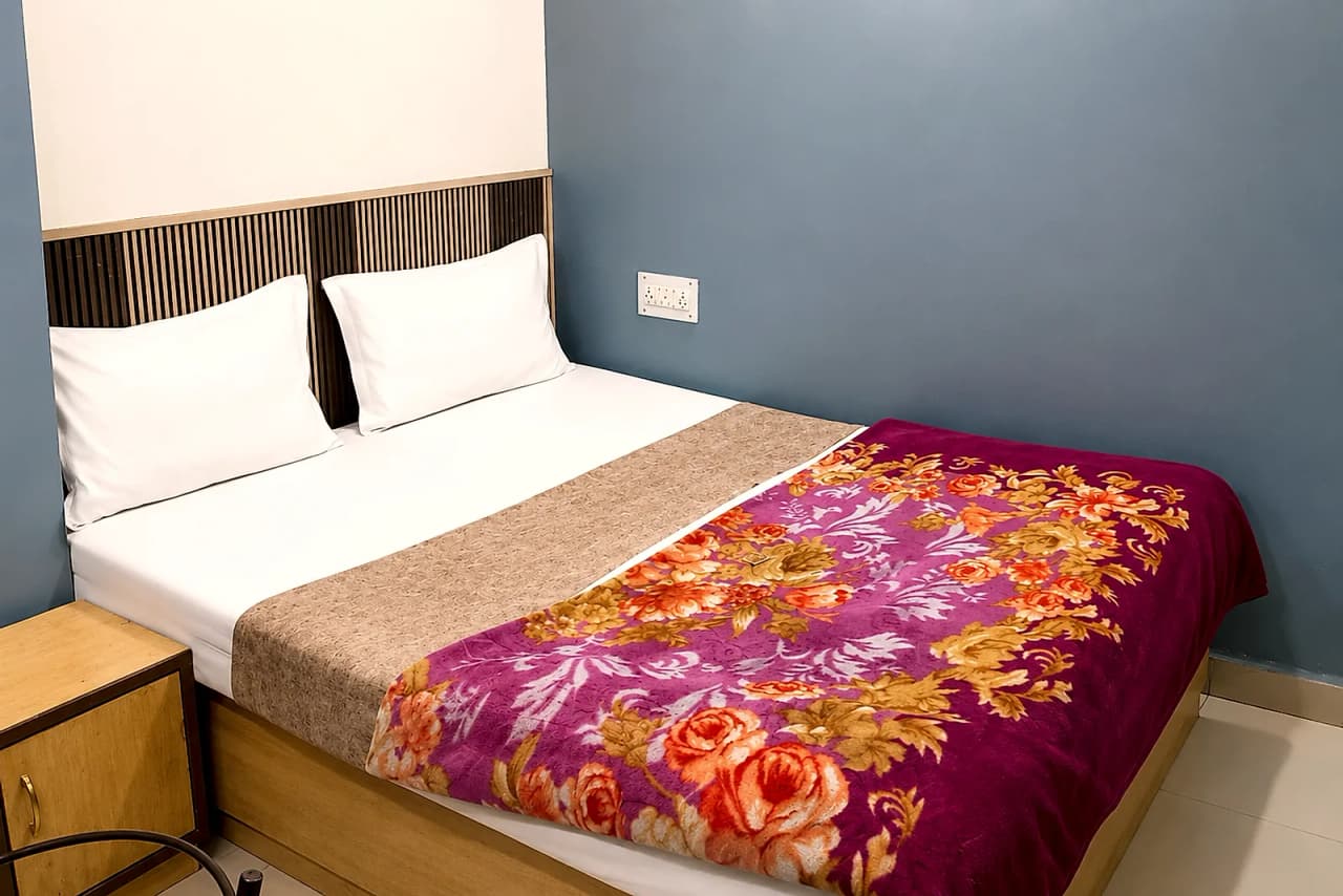 Deluxe Room at Hotel Siddhi Vinayak, Jodhpur — view 6