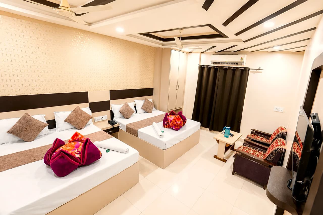 Family Four Bed Room at Hotel Siddhi Vinayak, Jodhpur — view 3
