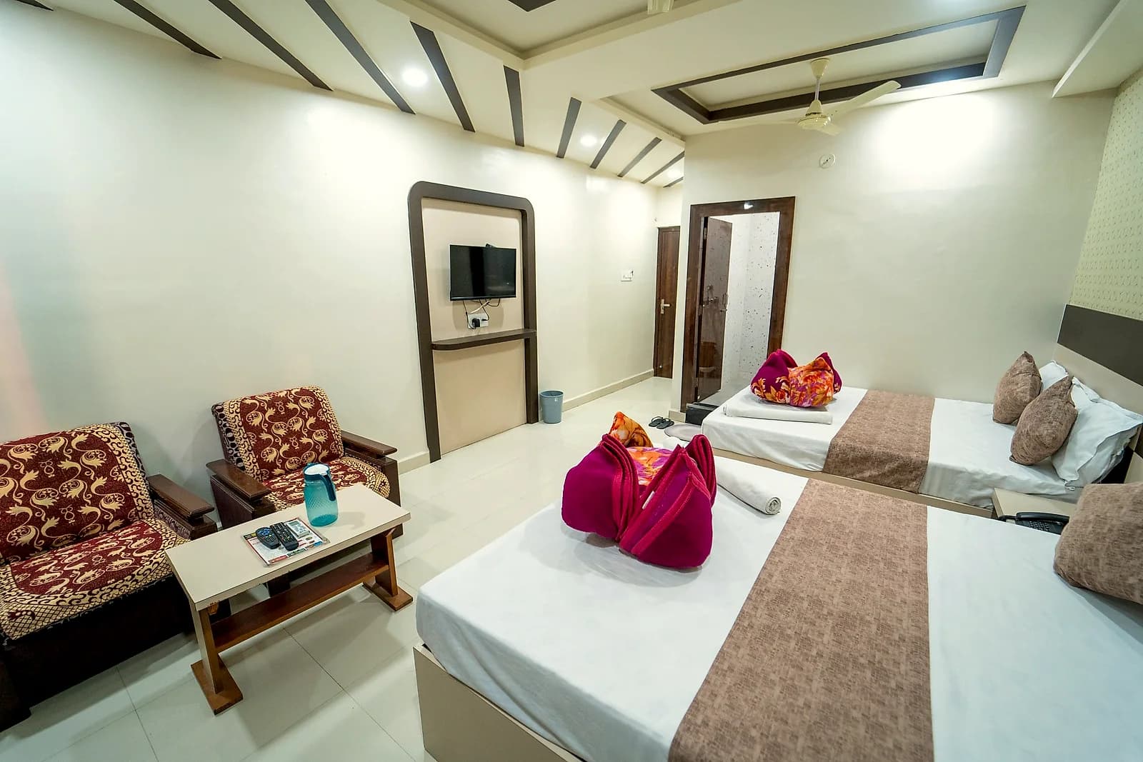 Family Four Bed Room at Hotel Siddhi Vinayak, Jodhpur — view 6