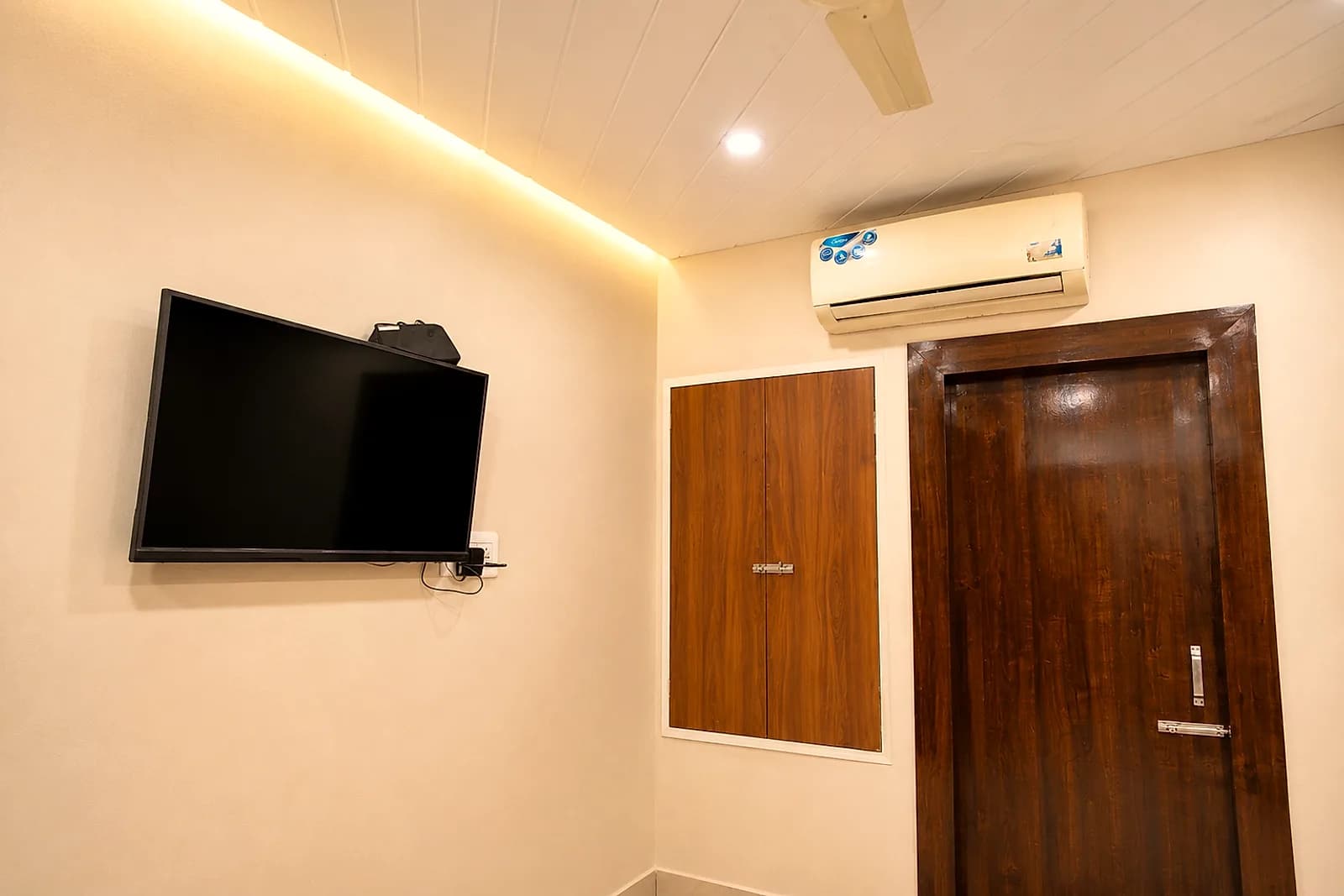 Super Deluxe Room at Hotel Siddhi Vinayak, Jodhpur — view 50