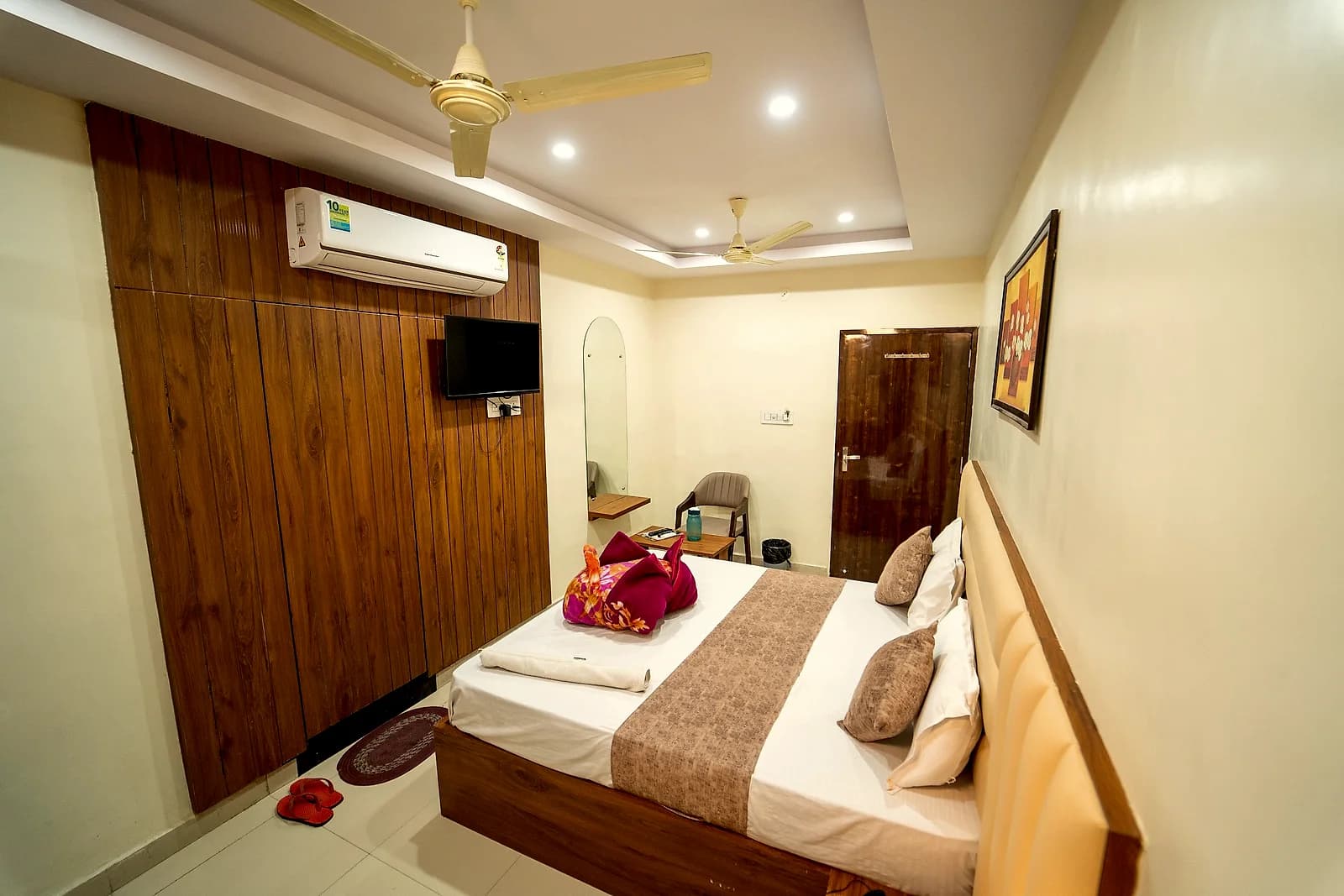 Super Deluxe Room at Hotel Siddhi Vinayak, Jodhpur — view 3